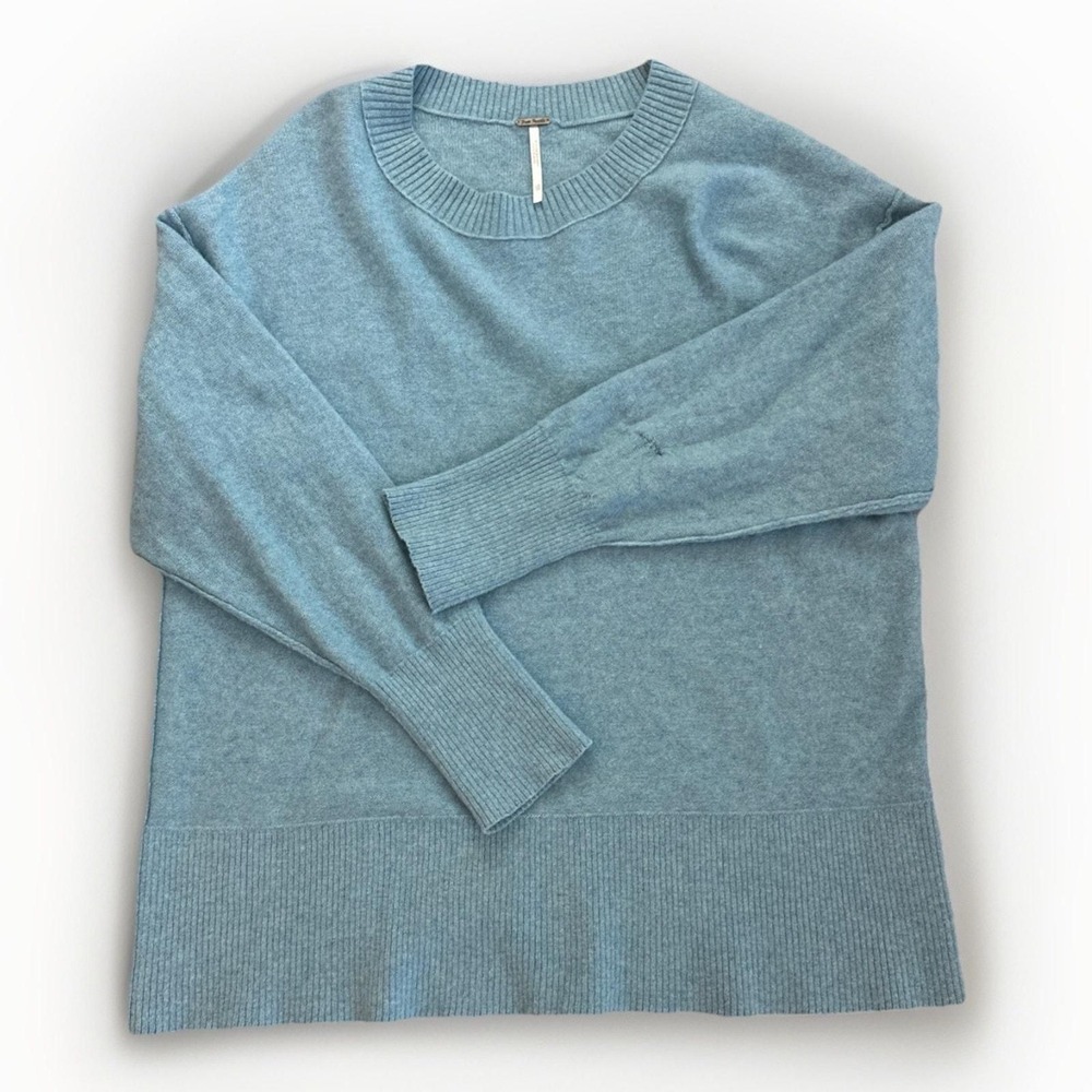 Free People Women XS Light Blue Cashmere Oversize Sweater Knit Pullover Crewneck